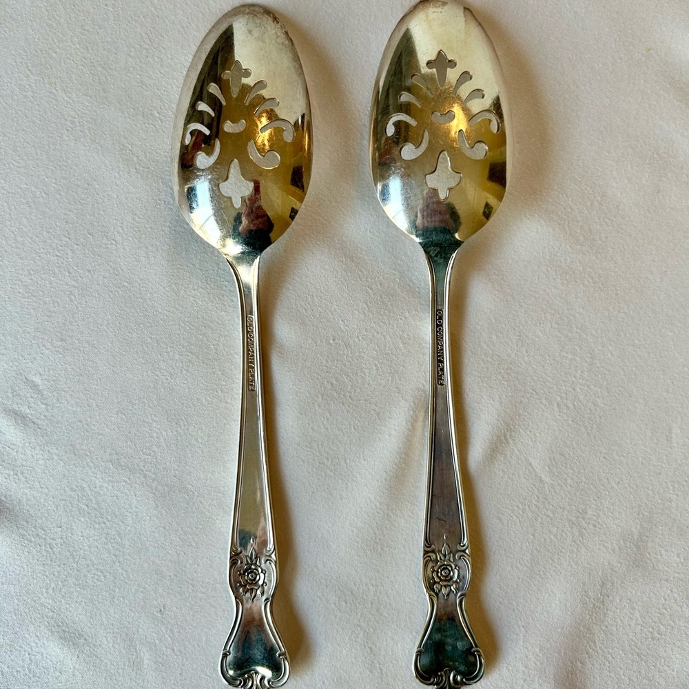 Grandma’s Vintage Slotted Serving Spoons. SUPER FAST SHIPPING